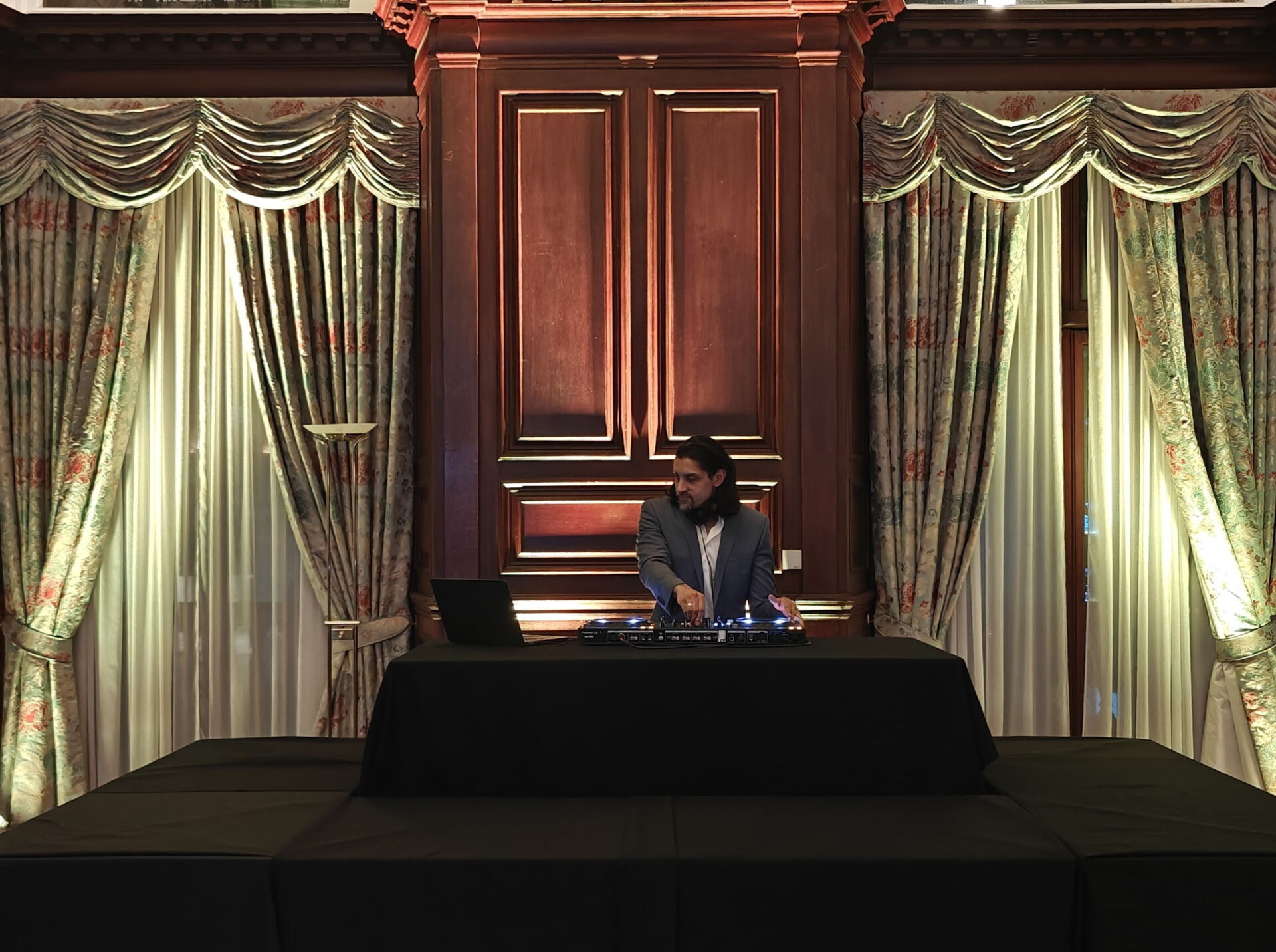 DJ SR at The Landmark London hotel